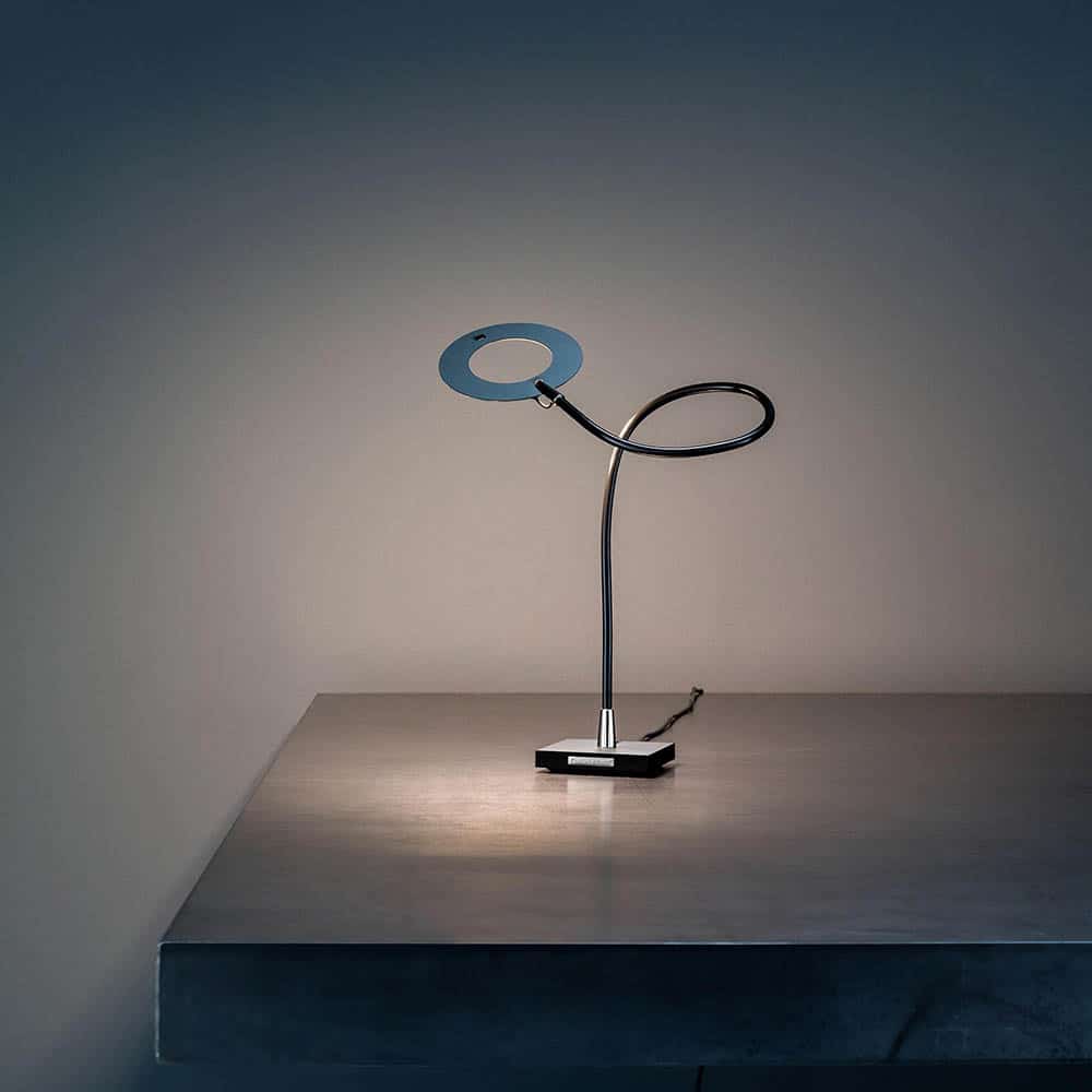 Giulietta T-tavolo-Led catellani & smit-prisma-light illuminazione e consulenza