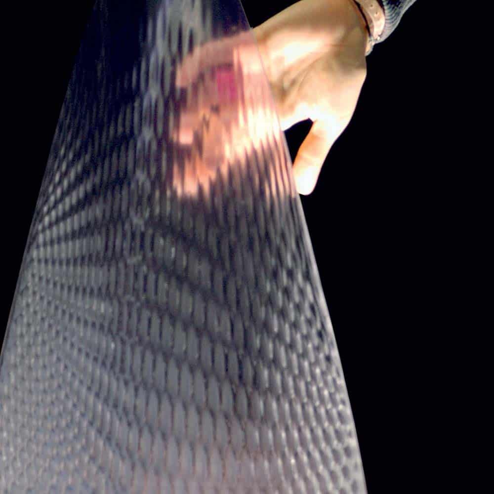 Cosmic-Leaf-Floor-Terra-Led-Diffusore-Trasparente-Dettaglio-Artemide-Prisma-Light-Store-Lampade-Noci(1)