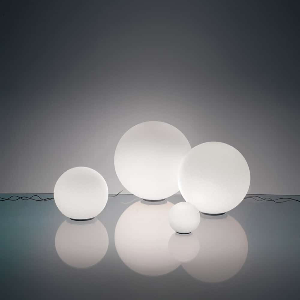 Dioscuri-Tavolo-Immagine-Diverse-Dimensioni-Artemide-Prisma-Light-Store-Lampade-Noci
