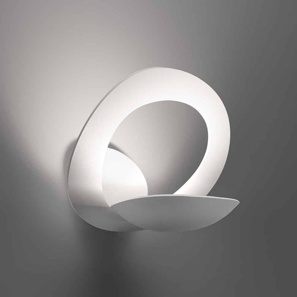 Pirce micro led wall 1248010A artemide accesa Prisma Light illuminotecnica