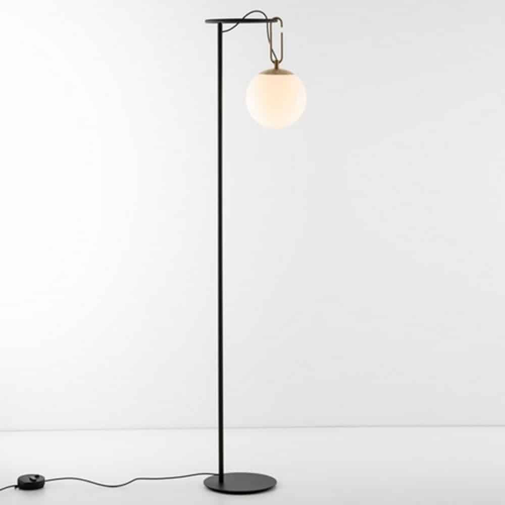 nh 22-Terra-Led-Vetro-Bianco-Artemide-Prisma-Light-Store-Lampade-Noci