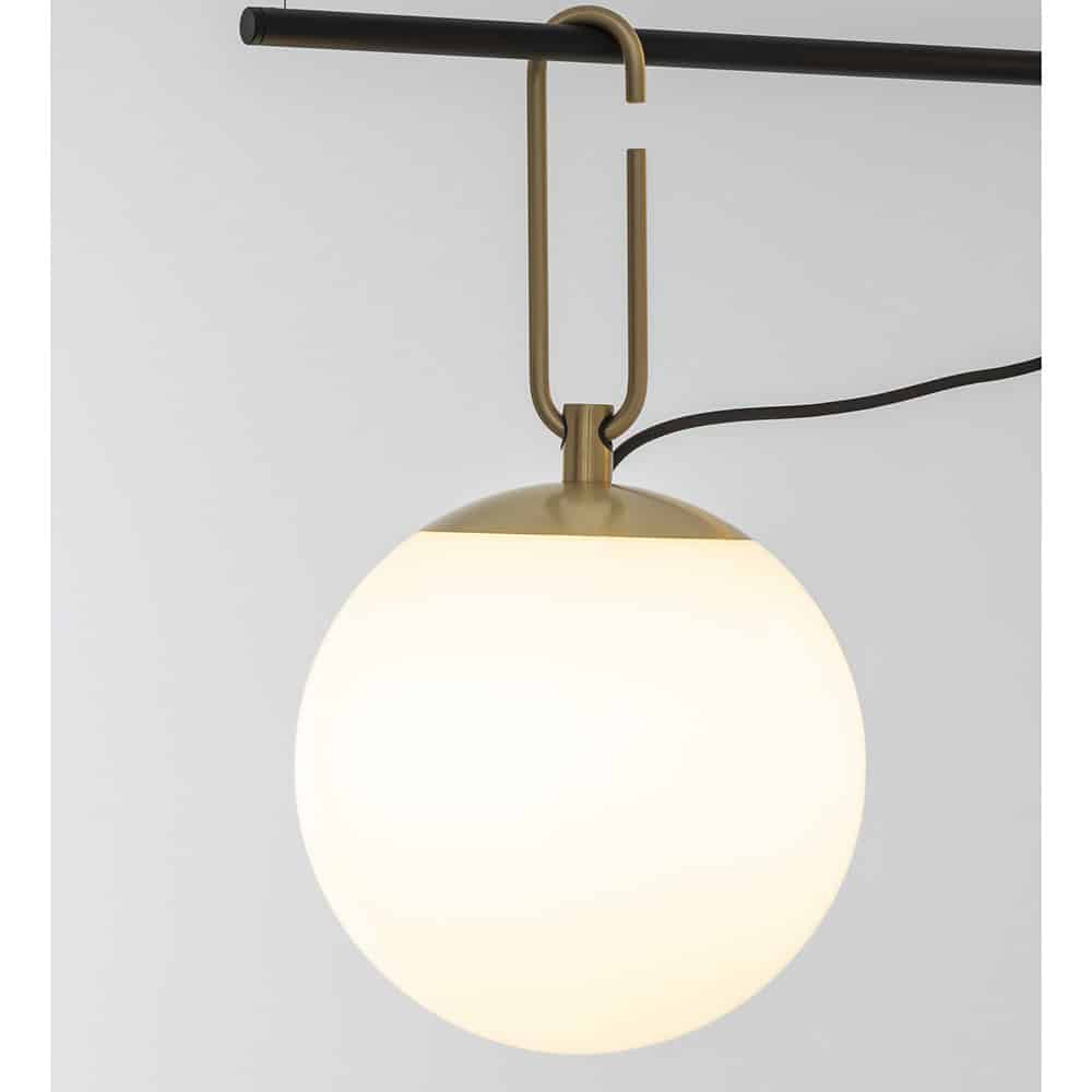 nh 22-Terra-Led-Vetro-Bianco-Dettaglio-Artemide-Prisma-Light-Store-Lampade-Noci