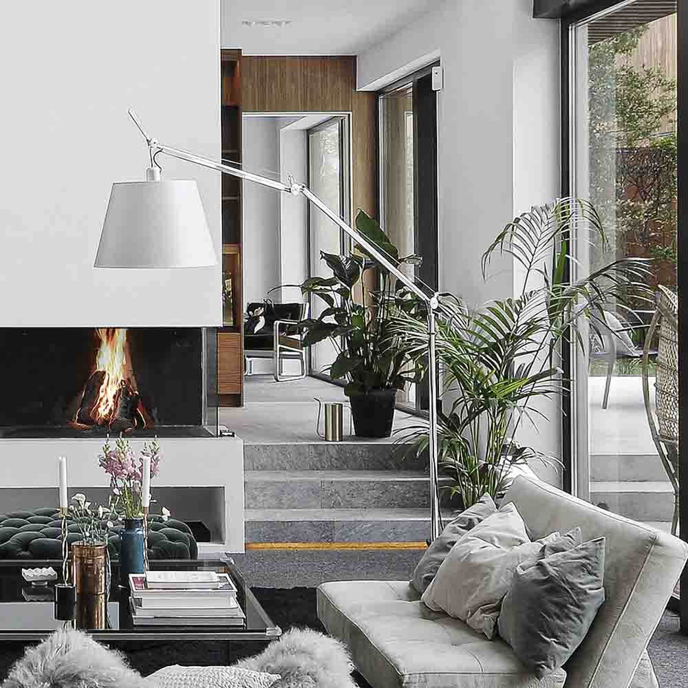 Tolomeo Mega Floor 36 cm -Led-Ambientata-Artemide-Prisma Light-Store-Lampade-Noci