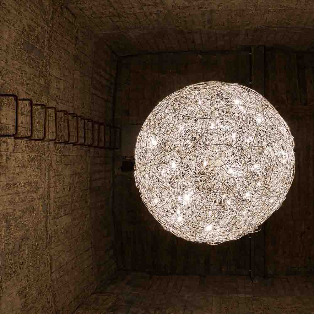 Fil-de-Fer-Sospenione-Ambientata-Catellani-Smith-Prisma-Light-Store-Lampade-Noci