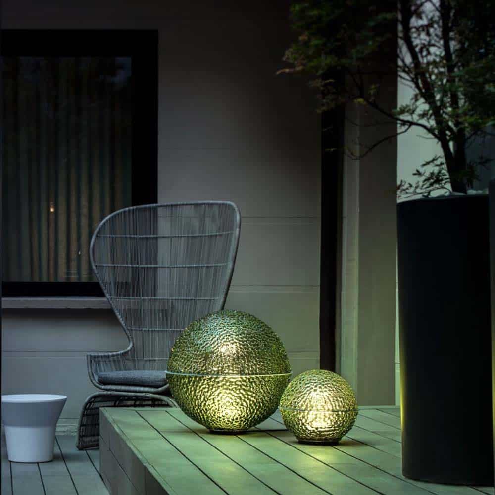 Medouse-F-Led-Terra-Ambientata-Catellani-&-Smith-Prisma-Light-Store-Lampade-Noci(1)