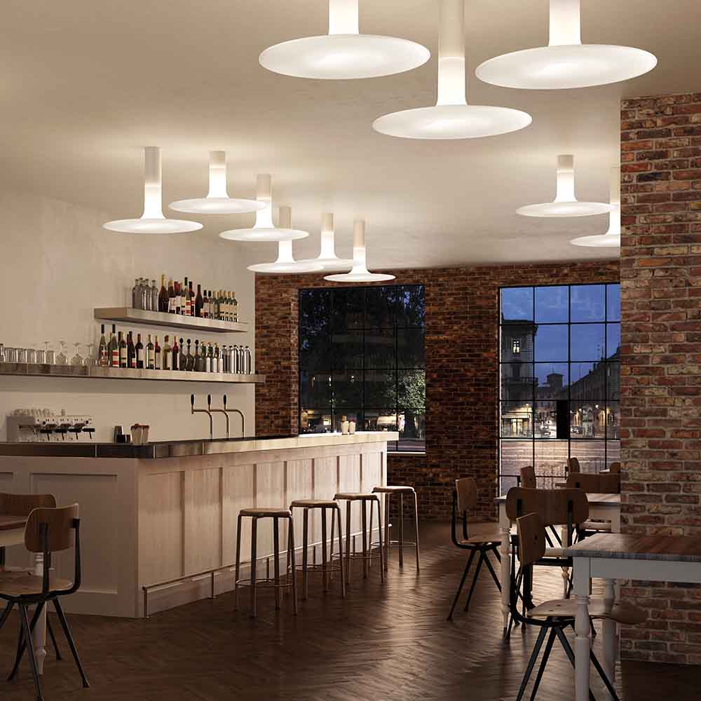 Louis-34-41-48-Soffitto-Bianco-Ambientate-Kdln-Prisma-Light-Store-Lampade-Noci