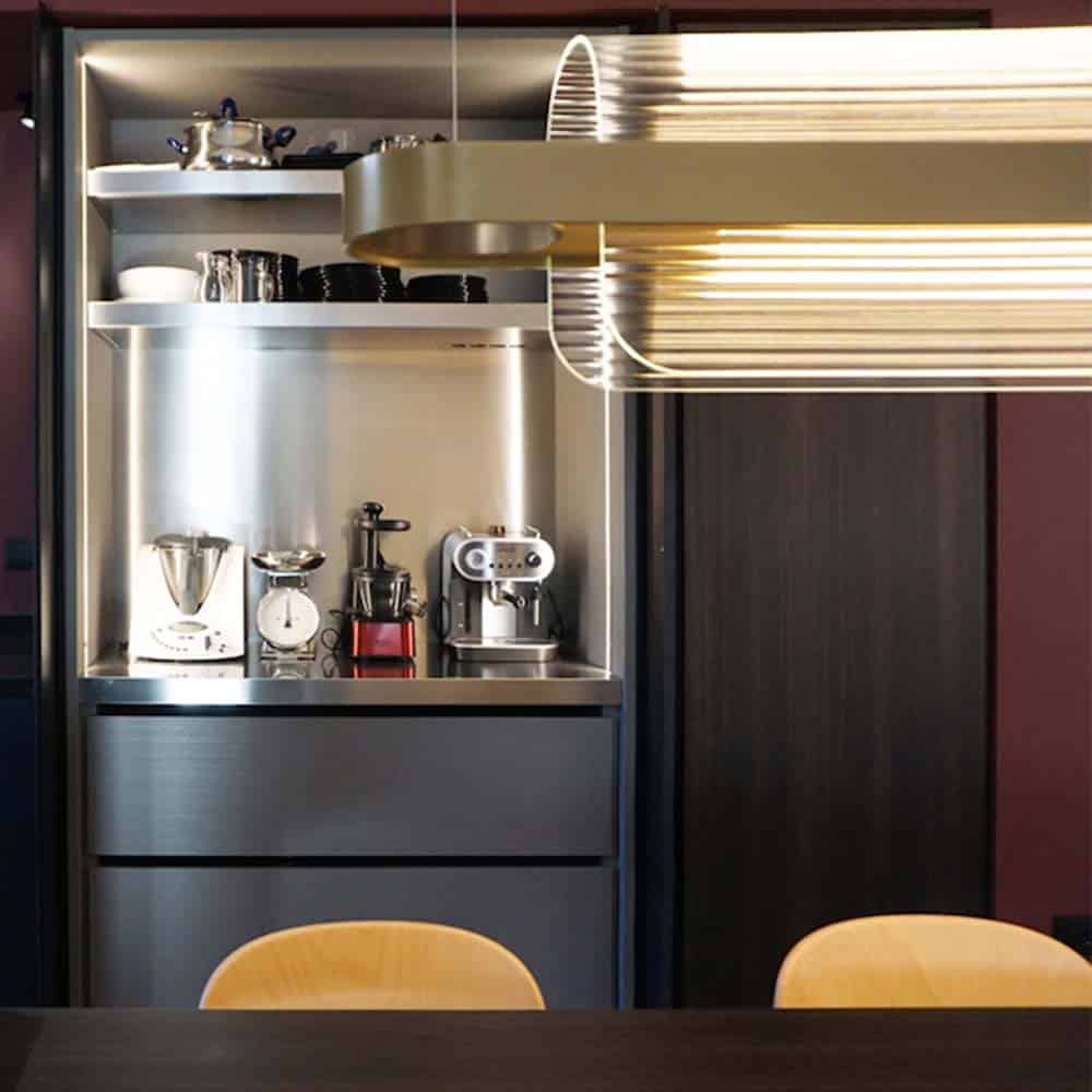 NAMI-Sospensione-Led-Vetro-Texturizzato-Trasparente-Struttura-Ottone-Dettaglio-Kdln-Prisma-Light-Store-Lampade-Noci
