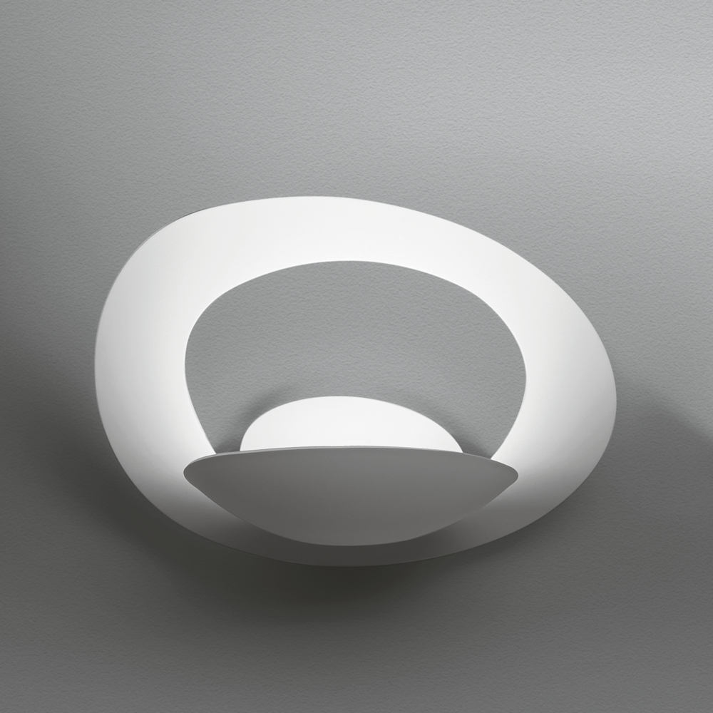 Pirce-Wall-Bianco-Parete-Artemide-Prisma-Light-Store-Lampade-Noci