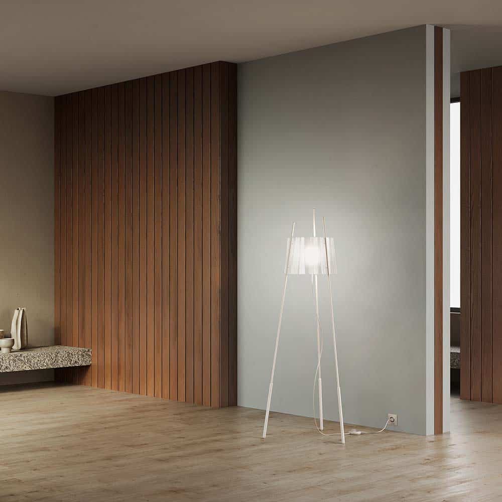 Tyla novità 2021 Lampada Da Terra Led Diffusore Vetro Soffiato Sabbiato Struttura Metallo Verniciato Bianco 9010 Ambientata Kdln Prisma Light Store Lampade