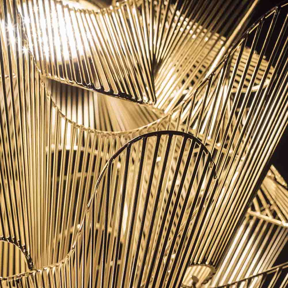 Moirè Novità 2021 Lampada da Sospensione Led Integrato Oro Dettaglio Terzani Luce Pensata Prisma Light