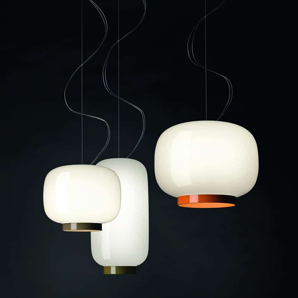 Chouchin reverse 1 2 3 lampada a sospensione led in vetro soffiato verniciato Ambientata Foscarini Prisma Light illuminazione consulenza e progettazione