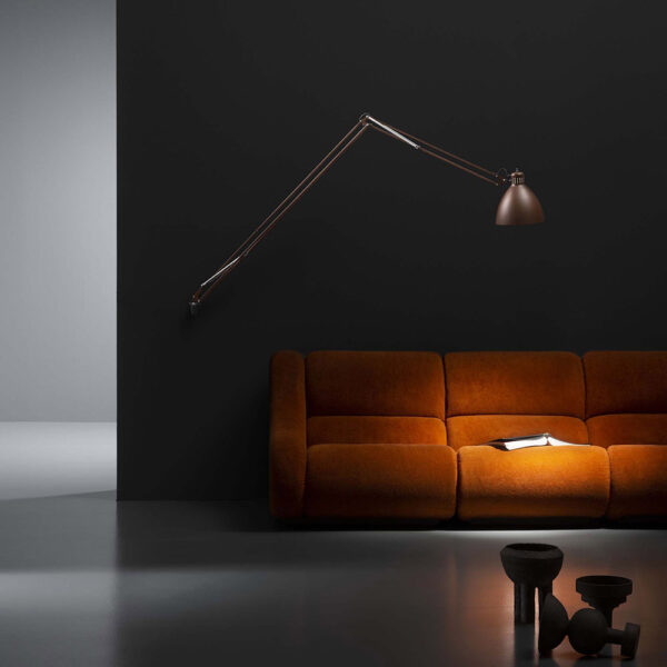 JJ MID-Wall Indoor-Lampada da parete led-Ambientata-Alluminio-Acciaio-Leucos-Prisma-Light-Consulenza-Illuminotecnica-Store-Noci