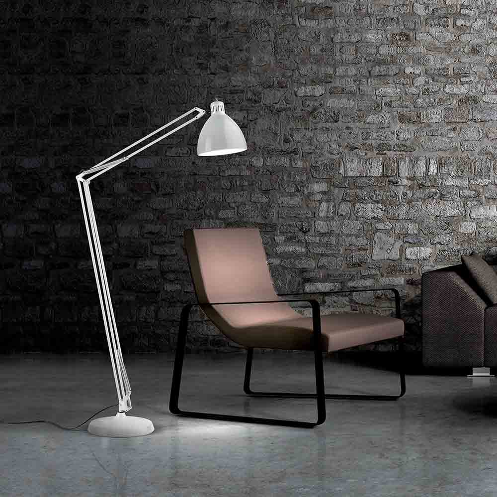 JJ MID floor lampada da terra led acciaio e alluminio ambientata Leucos Prisma Light illuminazione consulenza illuminotecnica