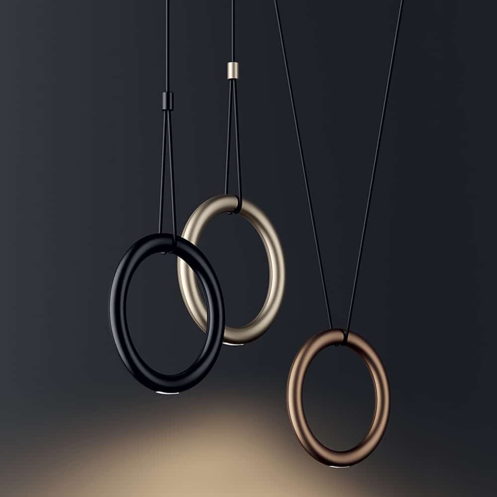 IVY I Novità lampada a sospensione led integrato colori nero champagne e terra Lodes Prisma Light illuminazione lista nozze