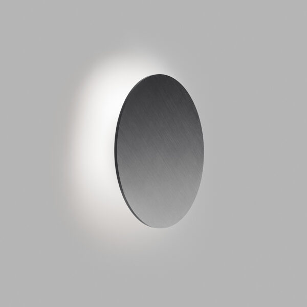 SOHO W5 lampada da parete led in alluminio colore titanio light point prisma light showroom