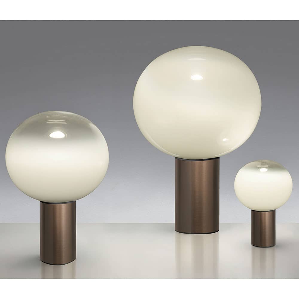 Laguna table lampada da tavolo diverse dimensioni in bronzo satinato Artemide Prisma Light illuminazione shop online