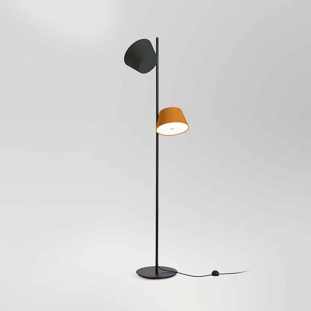 Tam-Tam-P 2 Lampada da terra Marset Black e Orange Prisma Light illuminazione e consulenza