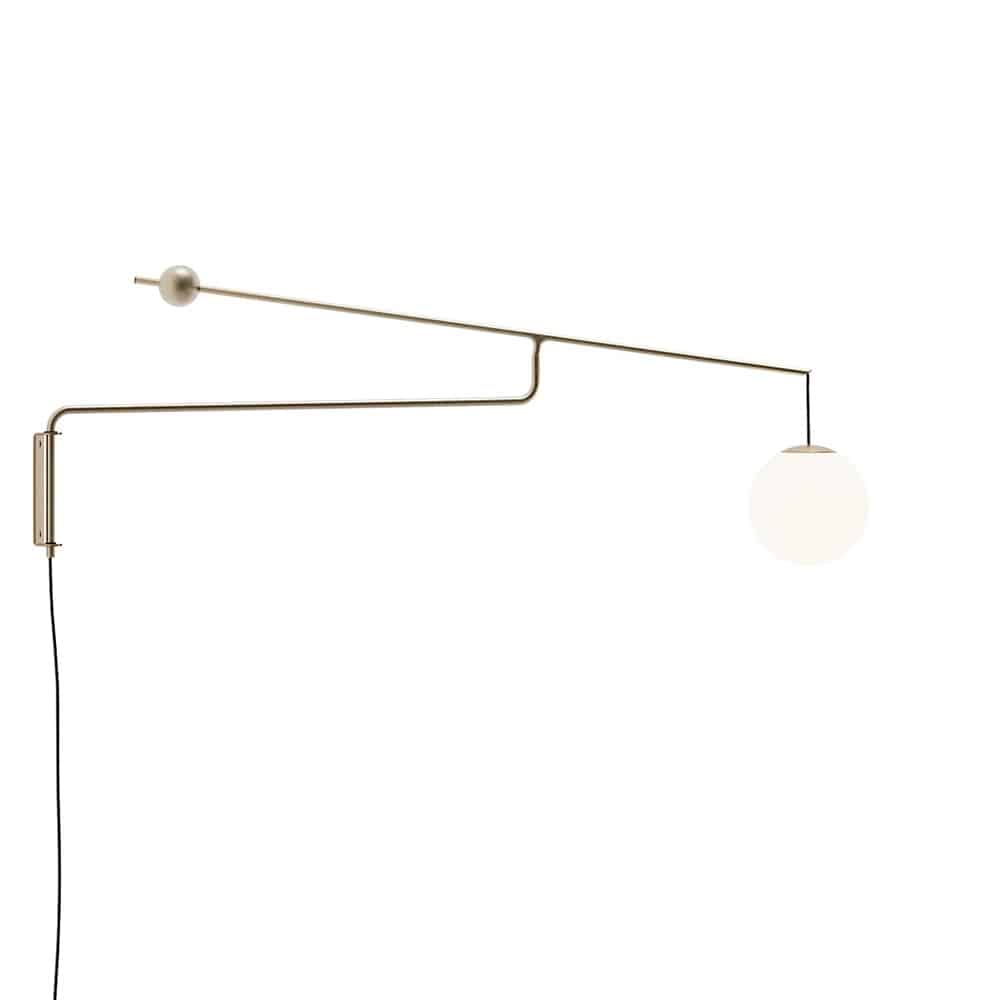 Malamata B01A22 Parete Dimmerabile Luceplan diffusore vetro bianco ∅ 22 struttura ottone spazzolato prisma light illuminazione e consulenza