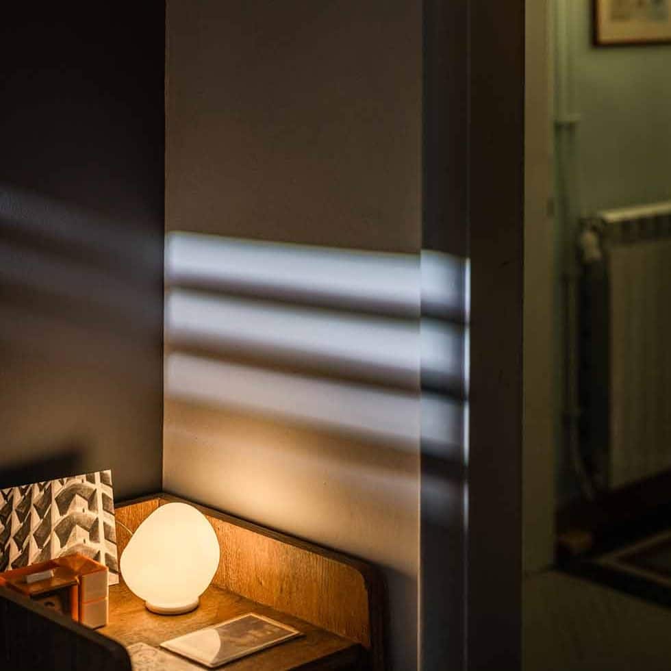 HOBA T - Lampada da Tavolo in Esposizione - immagine 2