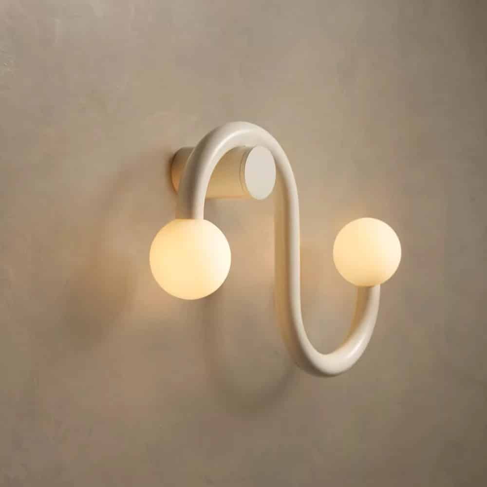 Linfa-lampada-a-parete-Zavaluce-finitura-bianco-puro-Prisma-Light.jpg