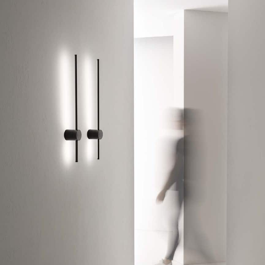 ENILA_A-Lampada-da-Parete-Led-Gealuce-FENAT1-finitura-TITANIO-Prisma-Light.jpg