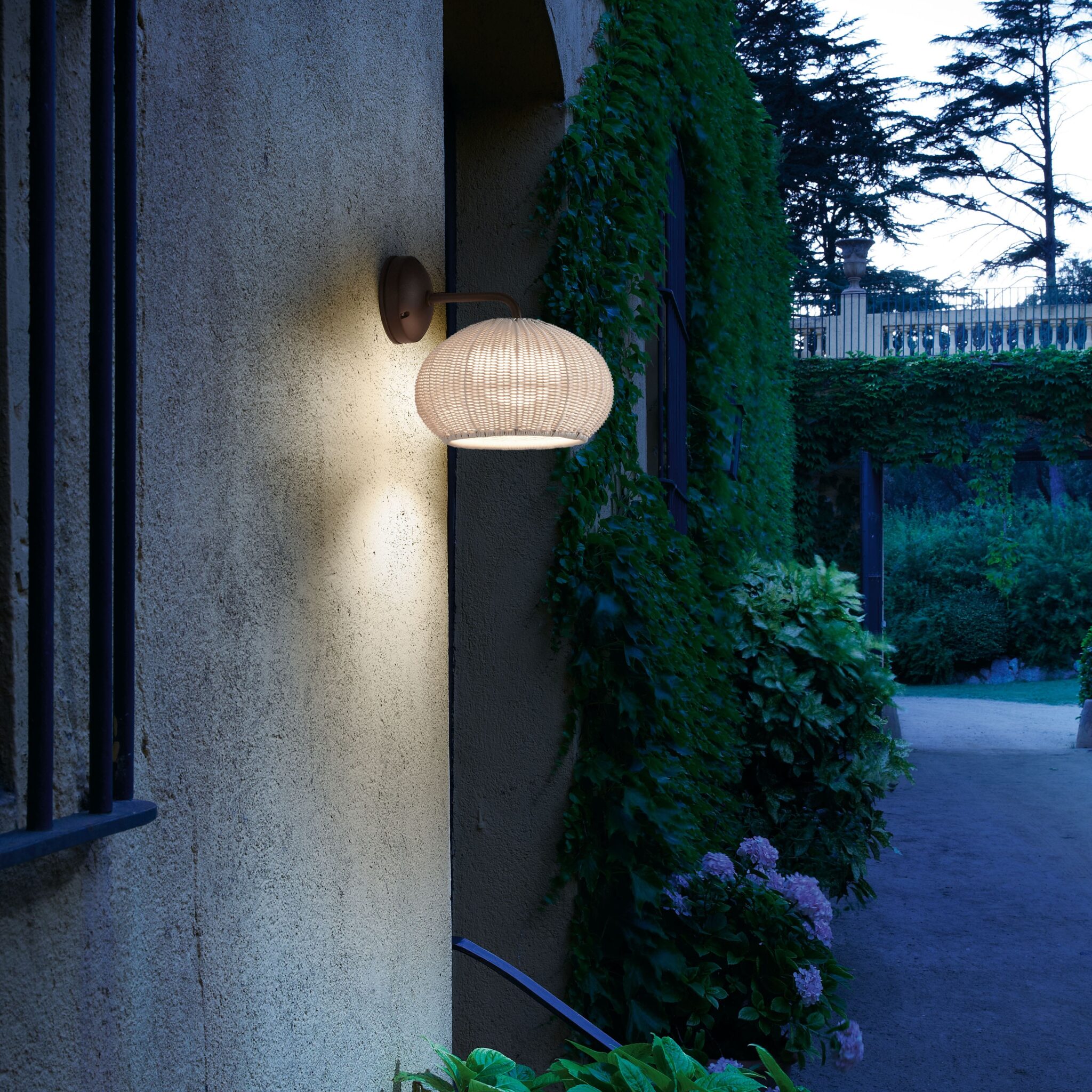Garota A/01- Lampada a Parete Outdoor - immagine 4